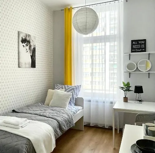 Vandrerhjem Beautiful In Brama Portowa Stettin